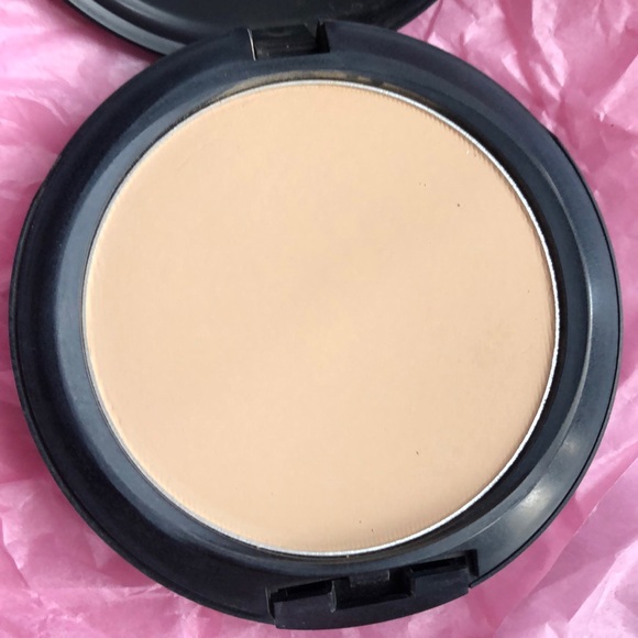 MAC Studio Fix Fluid - Picture 6 of 6